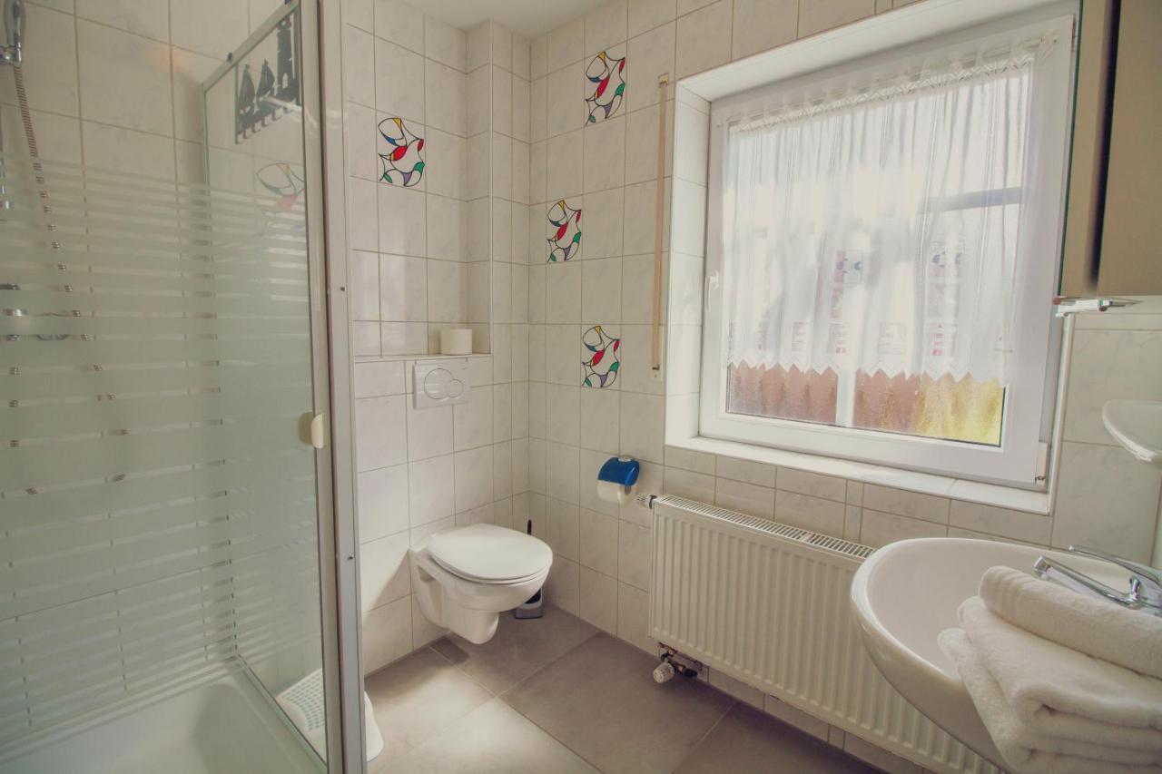 Apartamento Haus Leuchtturm - Ebbe Krummhörn Exterior foto